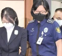“김건희, 윤 전 대통령 278일 만에 만나...구치소 돌아와 펑펑 울어”