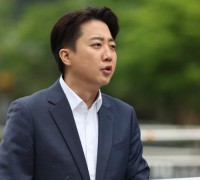 이준석 "이재명 호텔 경제학은 '밈'…대한민국 경제 운영하려 한 것"